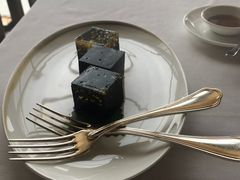 黑枸杞桂花糕-金轩中餐厅 Jin Xuan(浦东丽思卡尔顿酒店)