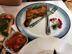 各种香叶嫩烤手枪腿-PHO YOU粉你越南餐厅(逸天城店)