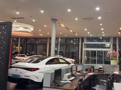 -杭州中升之星奔驰4S店(滨江店)