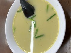 鳝鱼汤-三百碗宝应长鱼面(板仓街店)