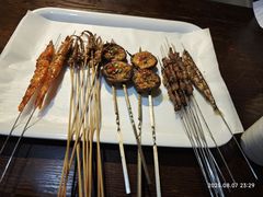 -三个大叔烤羊肉串·炭炉砂锅菜(西三旗店)