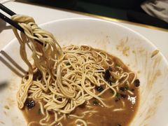 老汉口凉面-刘胖子家常菜·蹄花焖藕(江汉路总店)