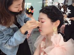 -吉田美学化妆美甲摄影培训(丽水校区)