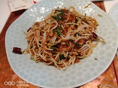 -红樱桃·欢乐餐厅(太原里店)