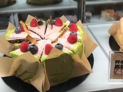-卷们·现制生日蛋糕·蓝风车动物奶油(金源店)