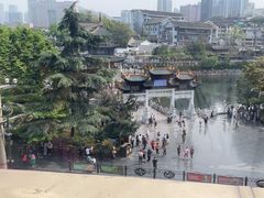 -包整·丝娃娃(一览甲秀楼风景店)