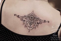 -见雾TATTOO STUDIO