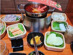 -独食火锅·半米屋台(直营总店)