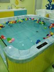 -鱼乐贝贝婴幼儿水育馆(达文路店)