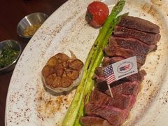 -MONICH牛排融合餐厅(和义大道购物中心店)