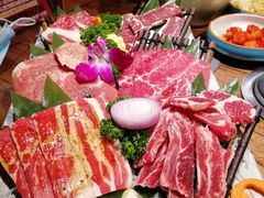 -明洞阿姨·韩式酱蟹烤肉·创意料理(三元桥店)