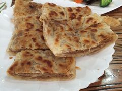 -溢心园香河肉饼总店