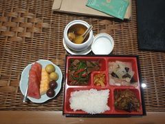 -湖畔居茶楼(湖滨店)