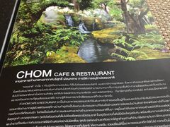 -Chom Cafe and Restaurant