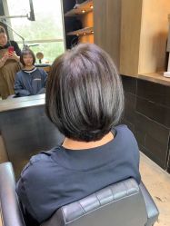-韩国李知恩形象设计