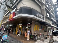 -麦当劳(中唱大厦店)