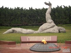 -上海市龙华烈士陵园