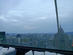 -Hi City·城市之巅