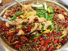 -乡土特色.冷锅鱼.牦牛肉汤锅