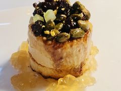 法式鹅肝酱酸樱桃和糖衣开心果-Jean Georges