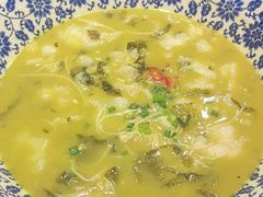 -东口码头·烧鸽子·鱼头泡饼·地方菜(金鹰悦城店)