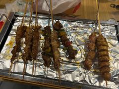 -烤满分·东北烧烤(首经贸店)