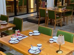 -娜仁图雅蒙古美食村(33小镇店)