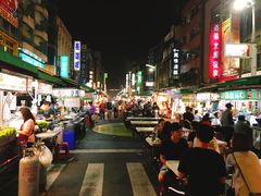 -六合夜市