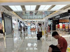 -万达广场(武汉菱角湖店)