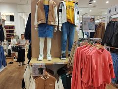 -优衣库(广州番禺万达广场店)