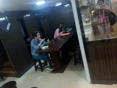 -老新隆牛肉锅贴(新街口店)
