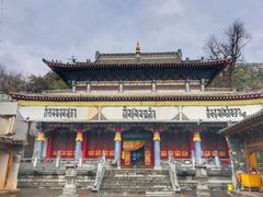 -塔尔寺游客服务中心