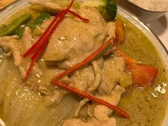 绿咖喱鸡肉套饭-GOGO Plate(成都太古里店)