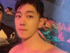 -欢乐水魔方水世界