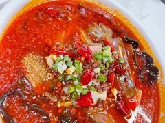 -渝是乎花花椒椒与酸菜鱼(大兴绿地缤纷城店)