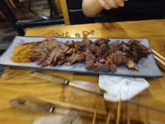 -小俩口烧烤东北菜(双井店)