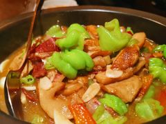 包烧野生牛肝菌-云海肴·汽锅鸡·云南菜(高德置地店)