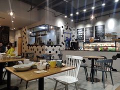 -HELLO 27 意面·沙拉·帕尼尼