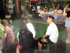 -圆融星座购物中心