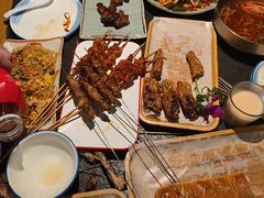 -鸿宇海鲜烧烤(红海新区店)