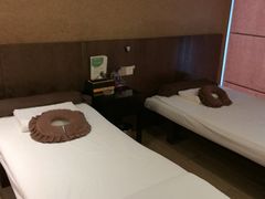 -珠海棕泉酒店(拱北口岸高铁站店)