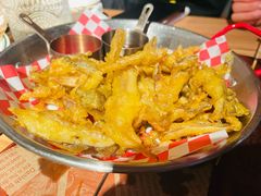 干炸小菌菇-雪熊精酿·哈尔滨烧烤酒馆(非遗大串店)