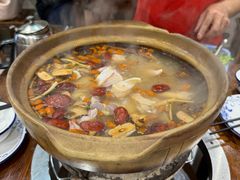 -威邵鸡煲(西华路总店)