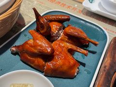 红烧乳鸽-大鸽饭(北京路店)