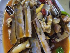 -四川小胡子海鲜(丁村万人海鲜广场店)