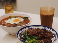 -噏耷茶档