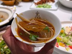 -鱼翅楼·津派砂锅鱼翅(水上公园店)