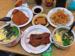 -柴爿巷·香酥鸡&馄饨(复兴中路店)
