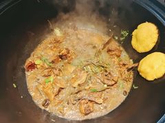 -锅老头海鲜铁锅炖