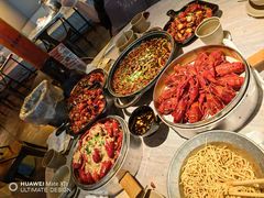 -巴厘龙虾·榜首油焖大虾(音乐学院·沿江酒馆店)